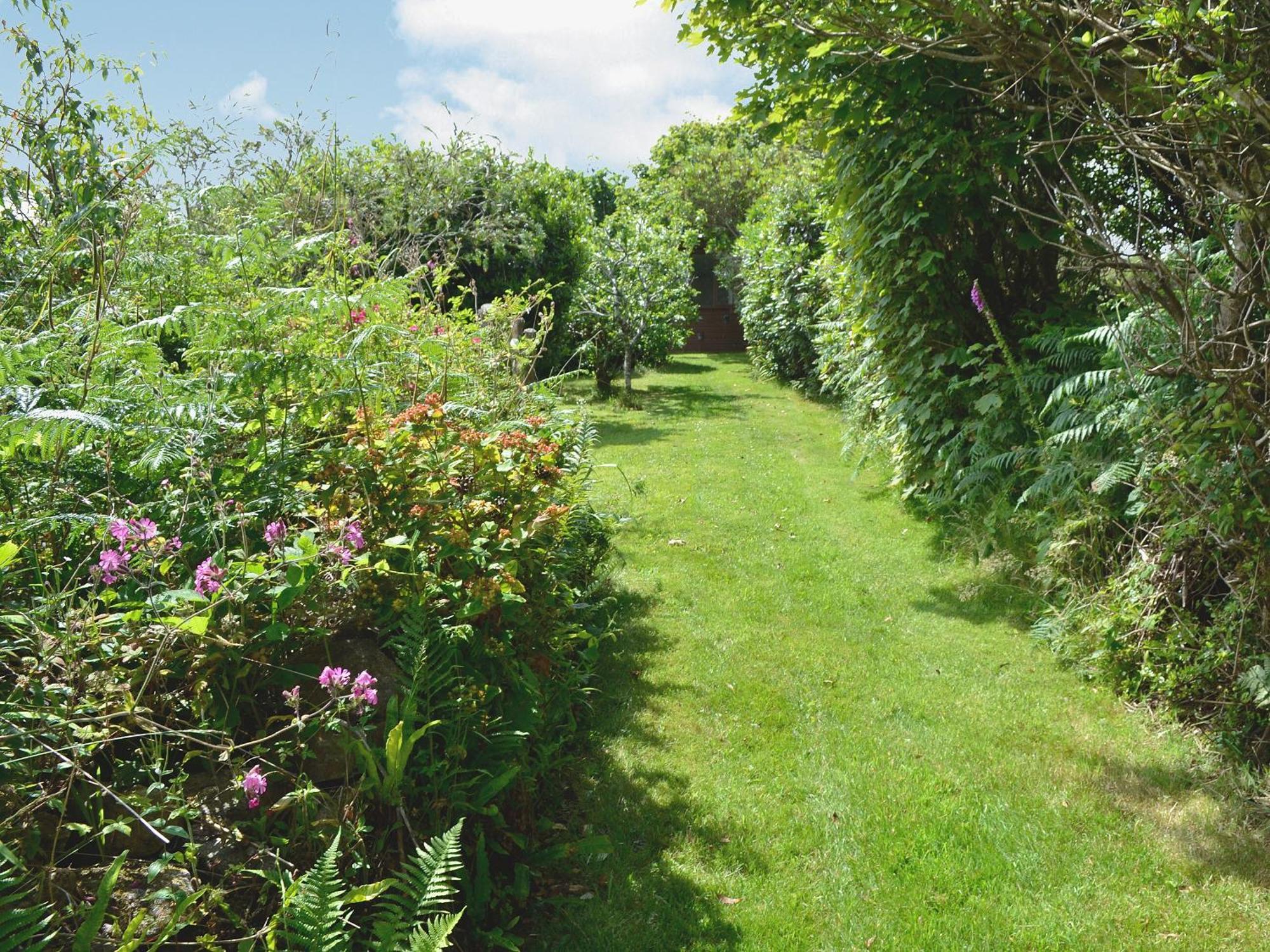 Heather Brae Lodge Nancledra エクステリア 写真