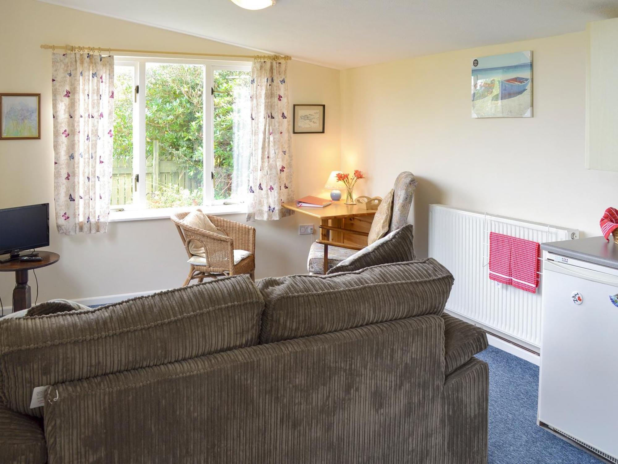 Heather Brae Lodge Nancledra エクステリア 写真